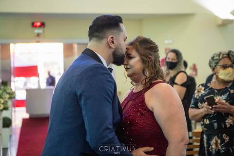 Inspiração e ideias criativas de fotos fotográfico de casamento na igreja paróquia Nossa senhora Imaculada Conceição
'