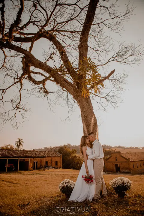 Inspiração e ideias criativas de fotos fotográfico de elopement wedding na Fazenda Vassoural 
'