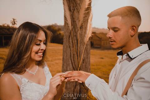 Inspiração e ideias criativas de fotos fotográfico de elopement wedding na Fazenda Vassoural 
'