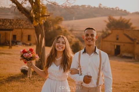 Inspiração e ideias criativas de fotos fotográfico de elopement wedding na Fazenda Vassoural 
'