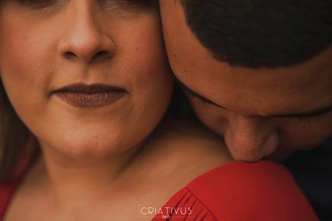 Inspiração e ideias criativas  ensaio fotográfico pré casamento de casal em Paranapiacaba
'