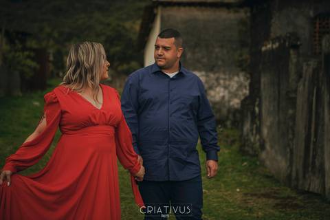 Inspiração e ideias criativas  ensaio fotográfico pré casamento de casal em Paranapiacaba
'