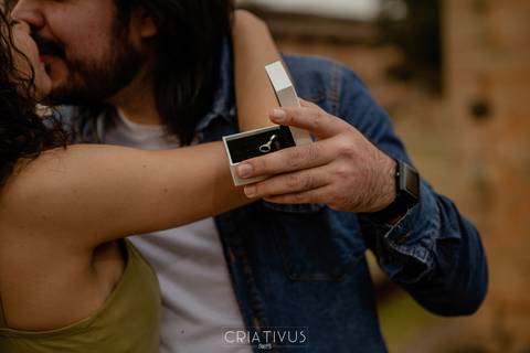 Inspiração e ideias criativas  ensaio fotográfico pré casamento de casal na Fazenda Ipanema - Iperó - SP
'