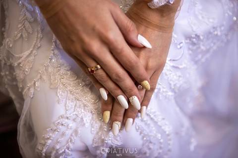 Inspiração e ideias criativas de fotos fotográfico de Making Of da noiva Chácara Recanto das Águas - Suzano - SP'