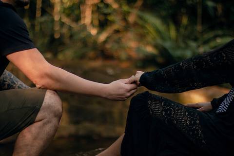 Inspiração e ideias criativas  ensaio fotográfico pré casamento cinematográfico de casal Camping Cabreúva - SP
'