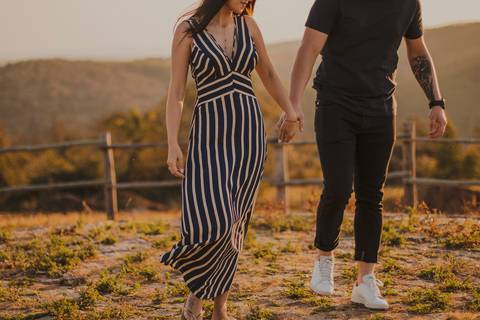 Inspiração e ideias criativas  ensaio fotográfico pré casamento cinematográfico de casal Camping Cabreúva - SP
'