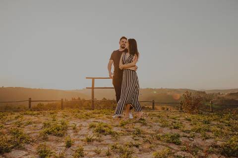 Inspiração e ideias criativas  ensaio fotográfico pré casamento cinematográfico de casal Camping Cabreúva - SP
'