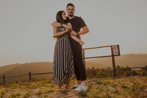 Inspiração e ideias criativas  ensaio fotográfico pré casamento cinematográfico de casal Camping Cabreúva - SP
'