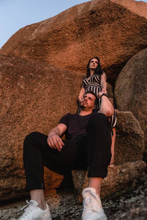 Inspiração e ideias criativas  ensaio fotográfico pré casamento cinematográfico de casal Camping Cabreúva - SP
'