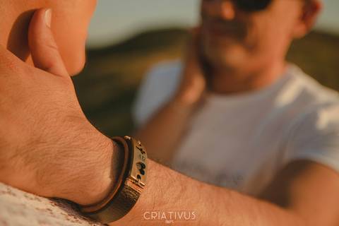 Inspiração e ideias criativas  ensaio fotográfico pré casamento de casal no Morro do Capuava-Pirapora do Bom Jesus'