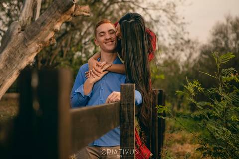 Inspiração e ideias criativas  ensaio fotográfico pré casamento de casal na Fazenda Quilombo
'