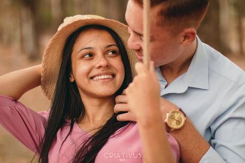 Inspiração e ideias criativas  ensaio fotográfico pré casamento de casal na Fazenda Quilombo
'