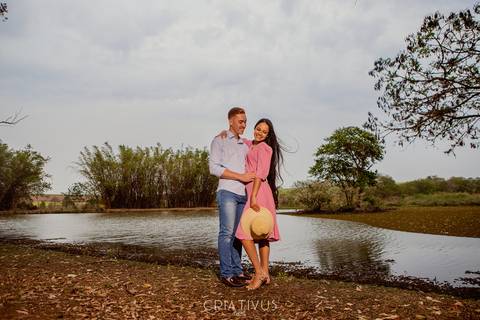 Inspiração e ideias criativas  ensaio fotográfico pré casamento de casal na Fazenda Quilombo
'