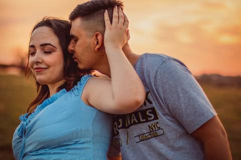Inspiração e ideias criativas  ensaio fotográfico pré casamento de casal em Holambra - SP'
