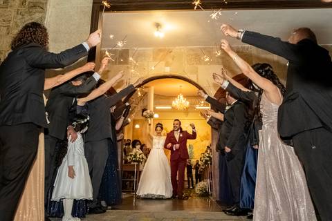 Inspiração e ideias criativas de fotos fotográfico de casamento cerimonia na Paróquia Santíssima Trindade
'