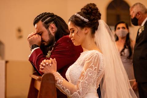 Inspiração e ideias criativas de fotos fotográfico de casamento cerimonia na Paróquia Santíssima Trindade
'
