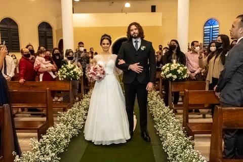 Inspiração e ideias criativas de fotos fotográfico de casamento cerimonia na Paróquia Santíssima Trindade
'