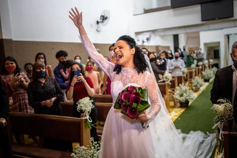 Inspiração e ideias criativas de fotos fotográfico de casamento na Igreja Assembleia de Deus 
'