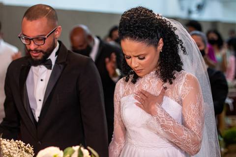 Inspiração e ideias criativas de fotos fotográfico de casamento na Igreja Assembleia de Deus 
'