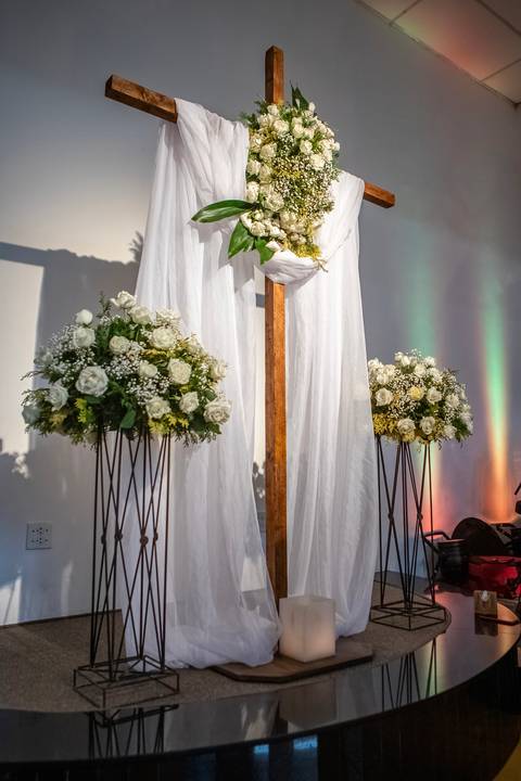 Inspiração e ideias criativas de fotos fotográfico de decoração de casamento na Igreja Assembleia de Deus '