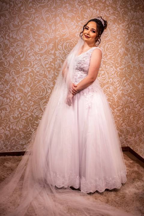 Inspiração e ideias criativas de fotos fotográfico de Making Of da noiva no Studio De Beleza Vanessa Resende '