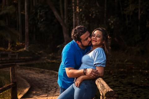 Inspiração e ideias criativas ensaio fotográfico pré casamento pré wedding de casal no Jardim Botânico - SP'