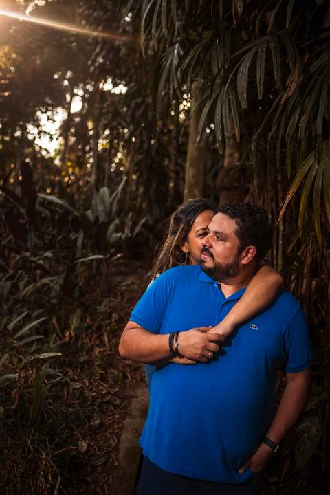 Inspiração e ideias criativas ensaio fotográfico pré casamento pré wedding de casal no Jardim Botânico - SP'