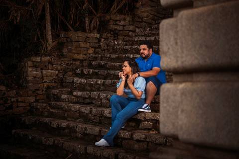 Inspiração e ideias criativas ensaio fotográfico pré casamento pré wedding de casal no Jardim Botânico - SP'