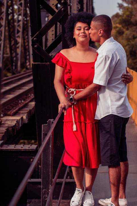 Inspiração e ideias criativas  ensaio fotográfico pré casamento de casal em Guararema - SP'