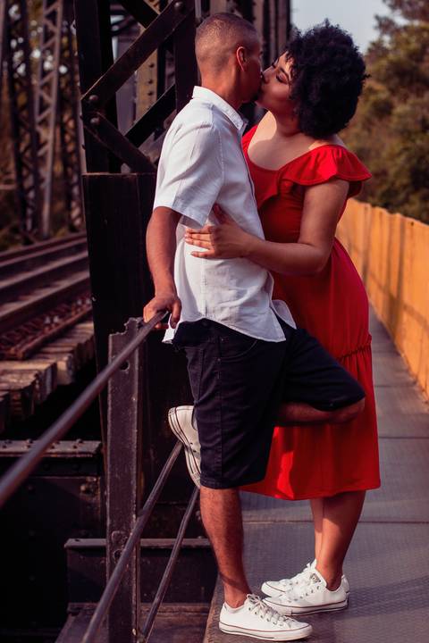 Inspiração e ideias criativas  ensaio fotográfico pré casamento de casal em Guararema - SP'