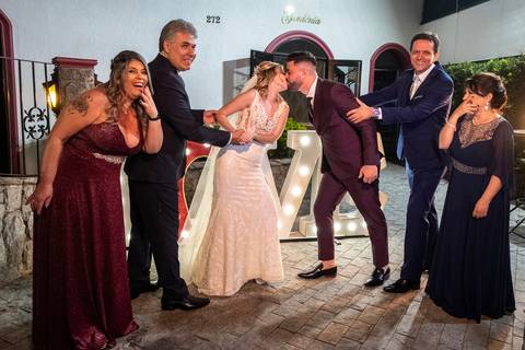 Inspiração e ideias criativas de fotos fotográfico de casamento com os pais no EspaçoBuffet Trianon
'