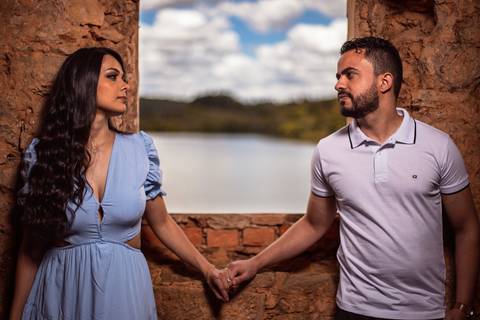 Inspiração e ideias criativas  ensaio fotográfico pré casamento de casal na Fazenda Ipanema-SP'