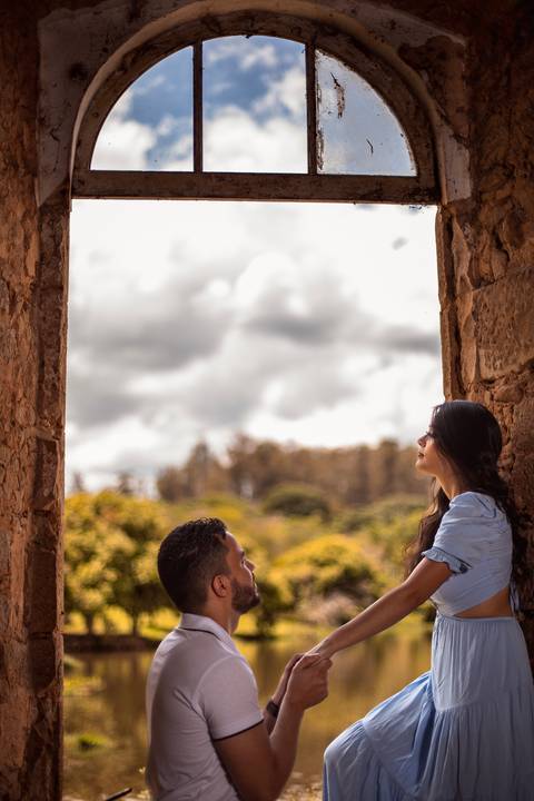Inspiração e ideias criativas  ensaio fotográfico pré casamento de casal na Fazenda Ipanema-SP'