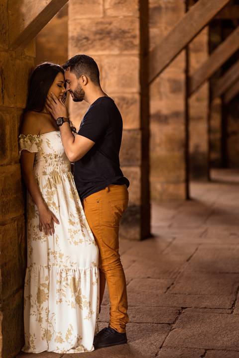 Inspiração e ideias criativas  ensaio fotográfico pré casamento de casal na Fazenda Ipanema-SP'
