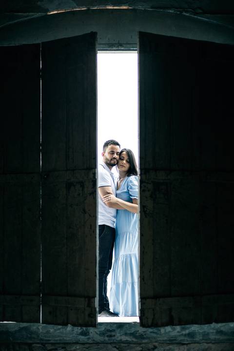 Inspiração e ideias criativas  ensaio fotográfico pré casamento de casal na Fazenda Ipanema-SP'