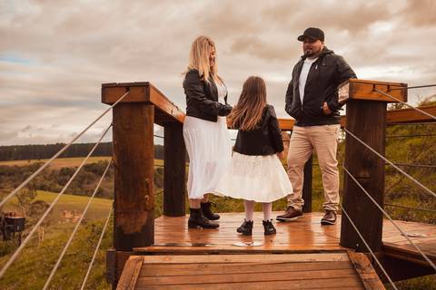 Inspiração e ideias criativas  ensaio fotográfico pré casamento de casal na Cabana Home - Araçoiaba da Serra - SP'