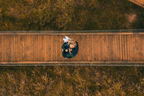Inspiração e ideias criativas  ensaio fotográfico pré casamento de casal na Cabana Home - Araçoiaba da Serra - SP'