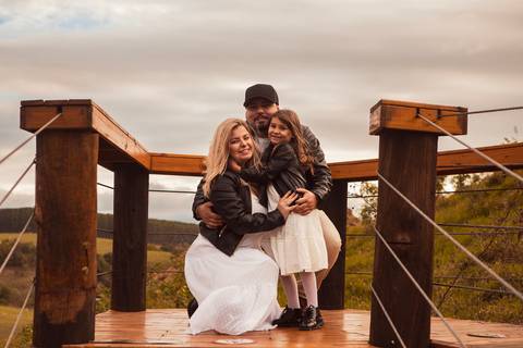 Inspiração e ideias criativas  ensaio fotográfico pré casamento de casal na Cabana Home - Araçoiaba da Serra - SP'
