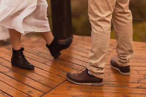 Inspiração e ideias criativas  ensaio fotográfico pré casamento de casal na Cabana Home - Araçoiaba da Serra - SP'