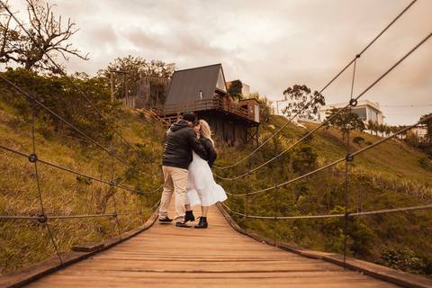 Inspiração e ideias criativas  ensaio fotográfico pré casamento de casal na Cabana Home - Araçoiaba da Serra - SP'