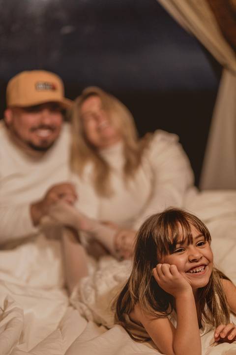 Inspiração e ideias criativas  ensaio fotográfico pré casamento de casal na Cabana Home - Araçoiaba da Serra - SP'