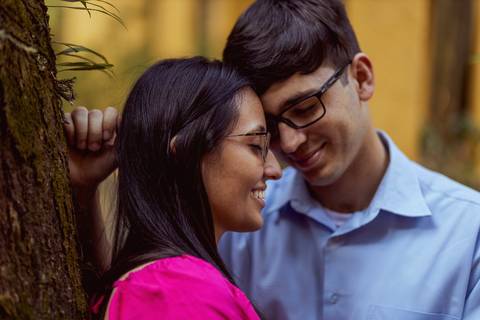 Inspiração e ideias criativas  ensaio fotográfico pré casamento de casal no Parque da Água Branca '