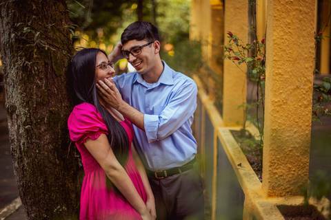 Inspiração e ideias criativas  ensaio fotográfico pré casamento de casal no Parque da Água Branca '