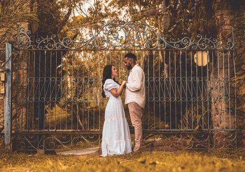 Inspiração e ideias criativas  ensaio fotográfico pré casamento de casal em São Roque - SP'