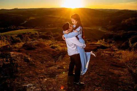 Inspiração e ideias criativas  ensaio fotográfico pré casamento de casal no Sítio das Borboletas'