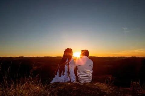 Inspiração e ideias criativas  ensaio fotográfico pré casamento de casal no Sítio das Borboletas'