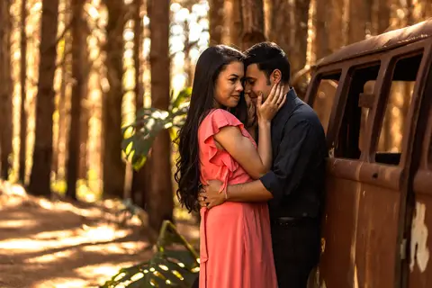 Inspiração e ideias criativas  ensaio fotográfico pré casamento de casal no Sítio das Borboletas'