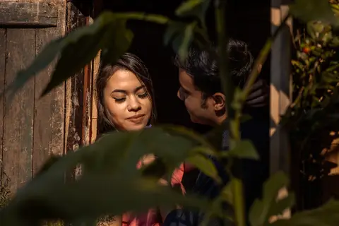 Inspiração e ideias criativas  ensaio fotográfico pré casamento de casal no Sítio das Borboletas'