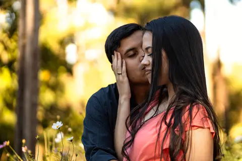 Inspiração e ideias criativas  ensaio fotográfico pré casamento de casal no Sítio das Borboletas'