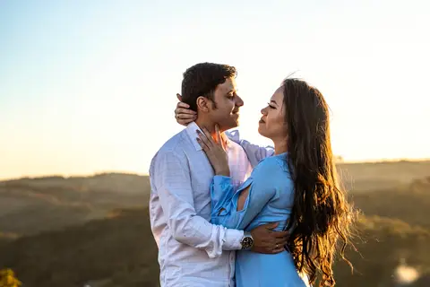 Inspiração e ideias criativas  ensaio fotográfico pré casamento de casal no Sítio das Borboletas'